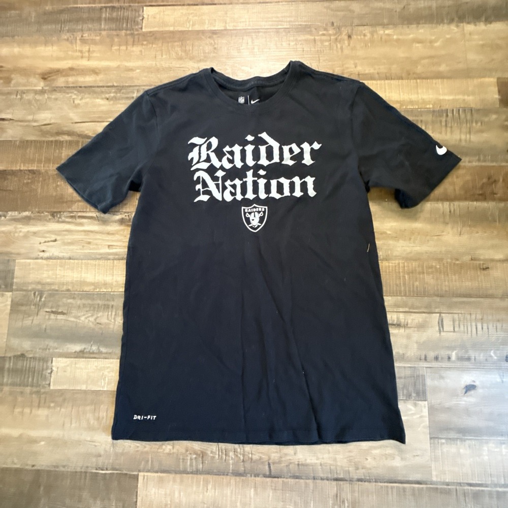 Nike Oakland Raiders "Raider Nation" Dri-FIT Graphic T-Shirt Sz M